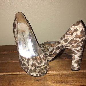 Dolce & Gabbana Peep Toe Cheetah Print Heels Sz 6